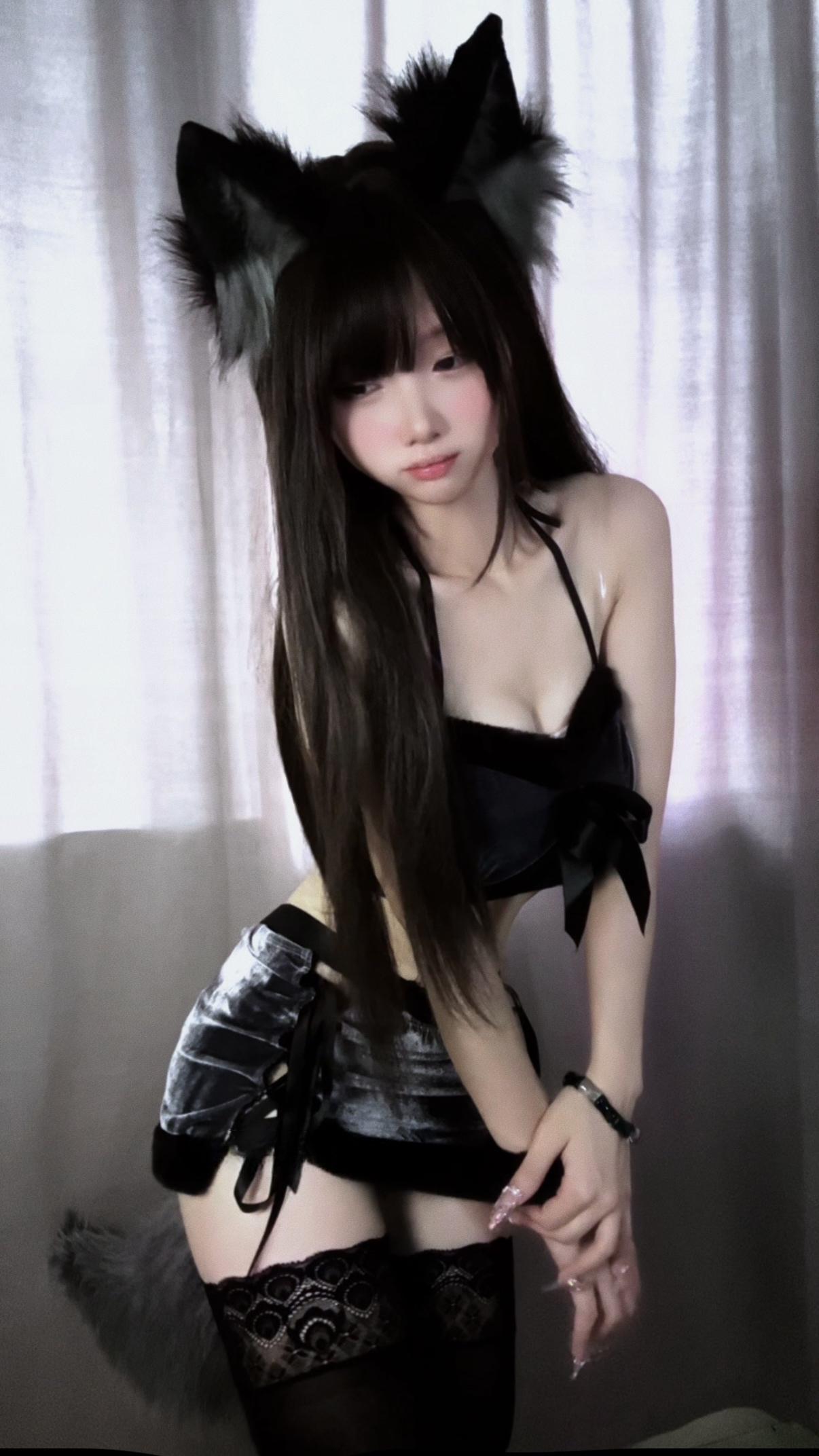 俗妹妹 - 吊带黑丝袜 第12张图片