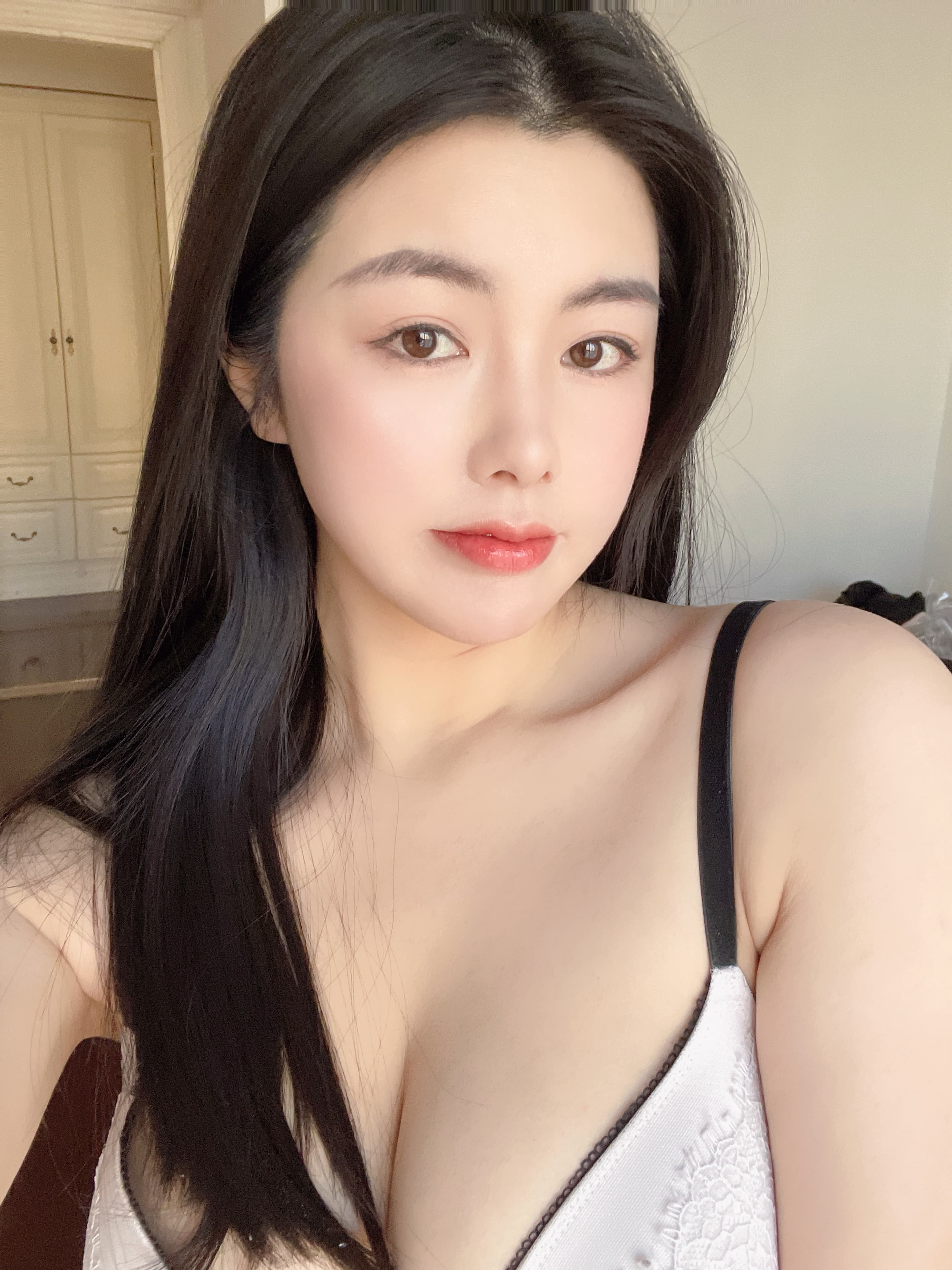 娜露呀 - 活得越来越不像自己了 像你女朋友嘿嘿 第7张图片