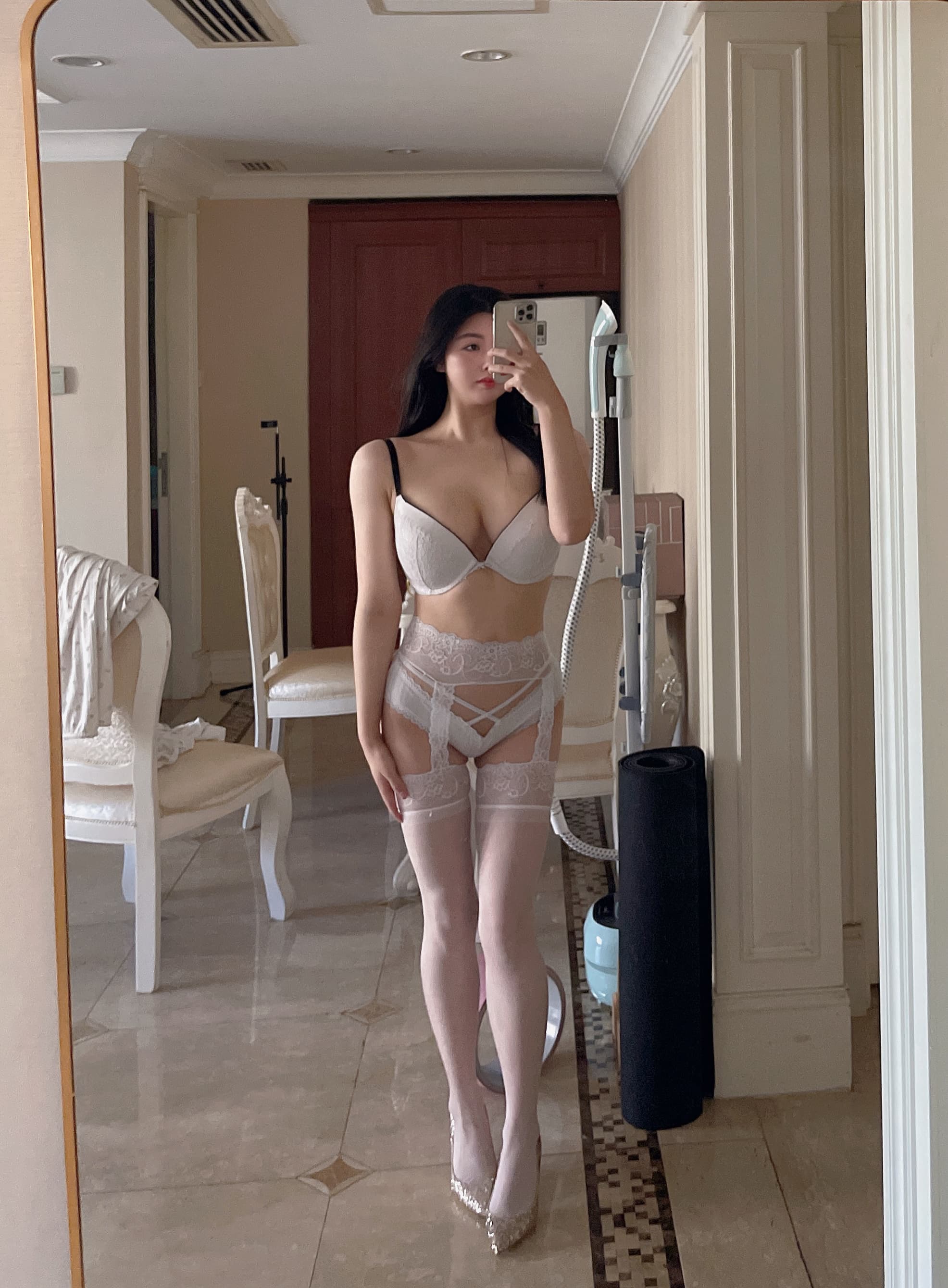 娜露呀 - 活得越来越不像自己了 像你女朋友嘿嘿 第10张图片