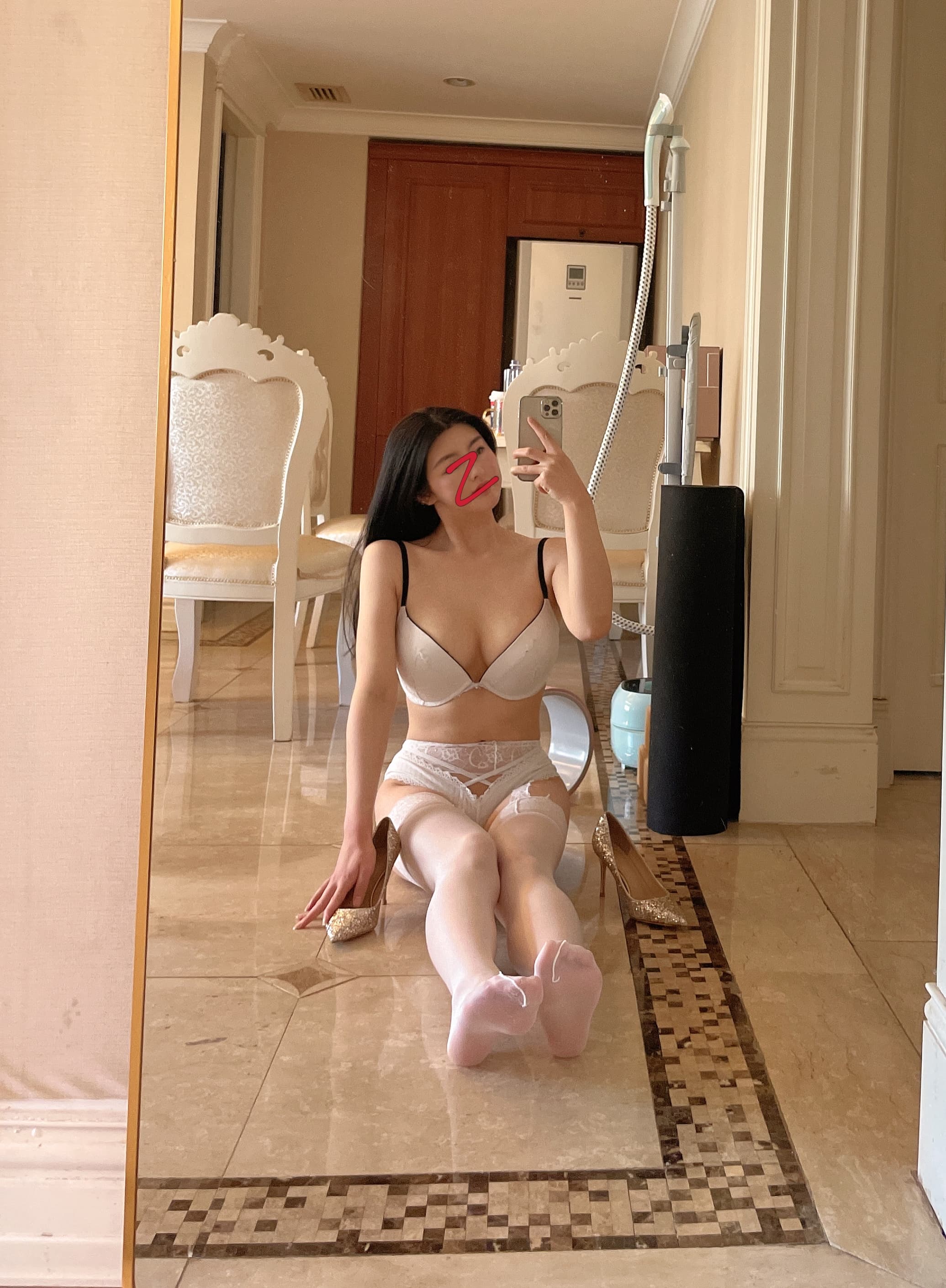 娜露呀 - 活得越来越不像自己了 像你女朋友嘿嘿 第19张图片