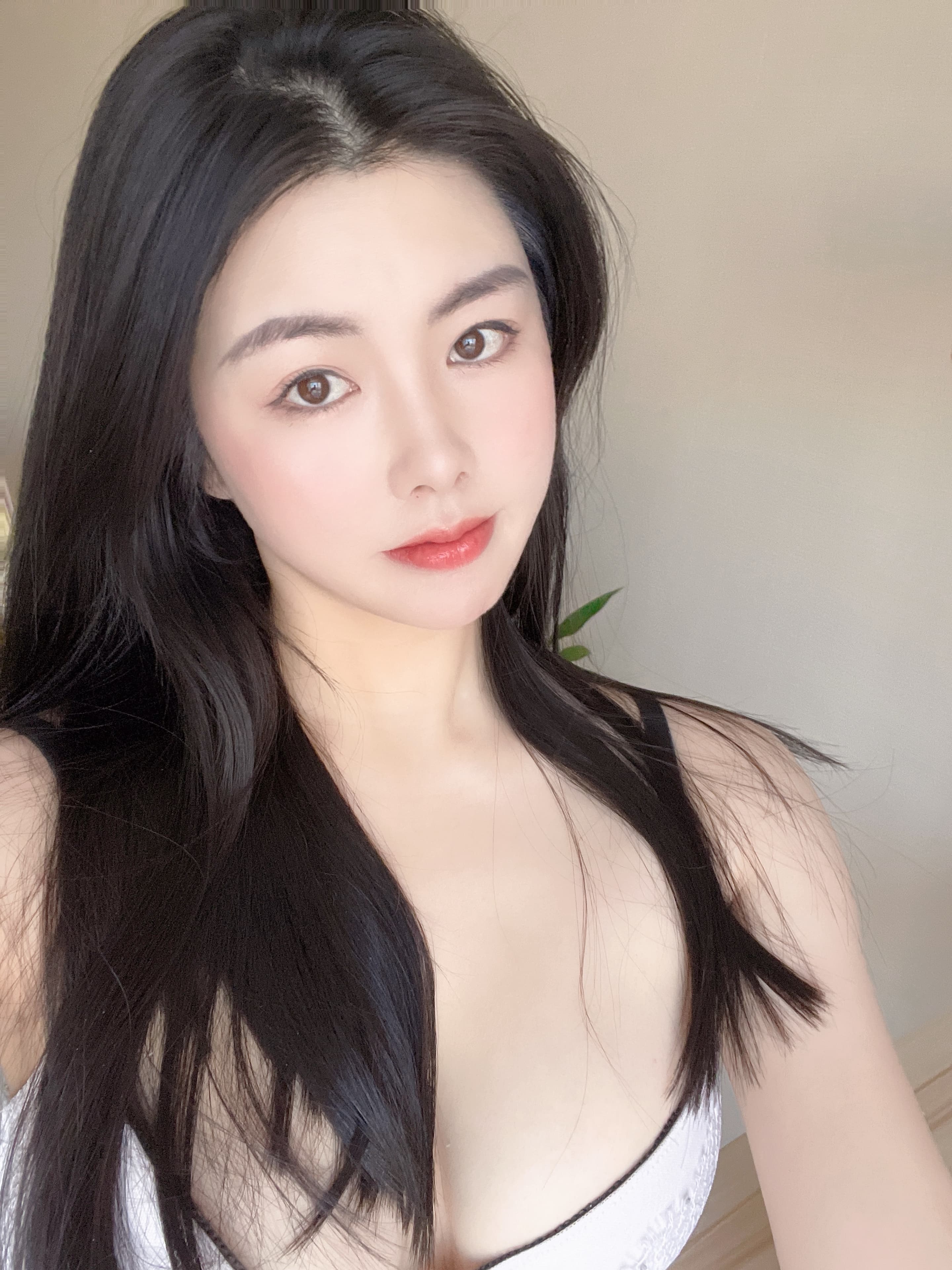 娜露呀 - 活得越来越不像自己了 像你女朋友嘿嘿 第20张图片