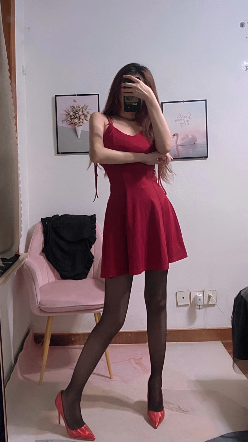提袜少女 - 黑丝红裙人妻 第10张图片