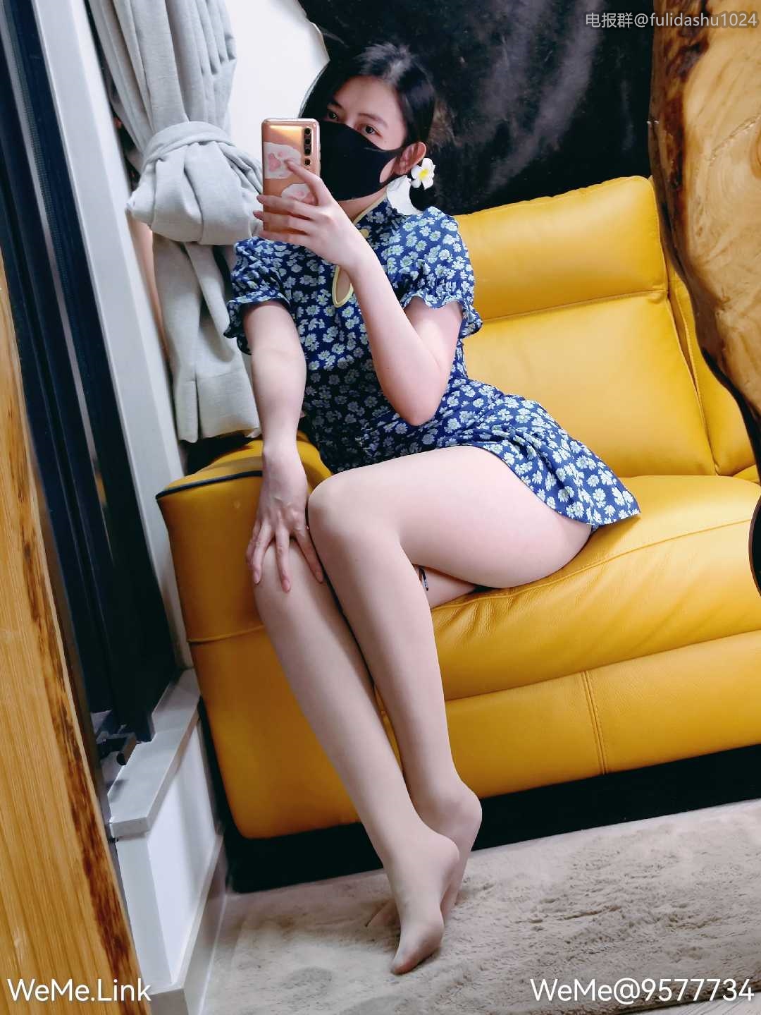 奶咪 - 碎花短裙 第30张图片