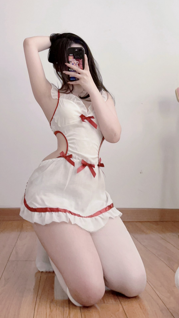 美酱Nami - 蕾丝女仆 第19张图片