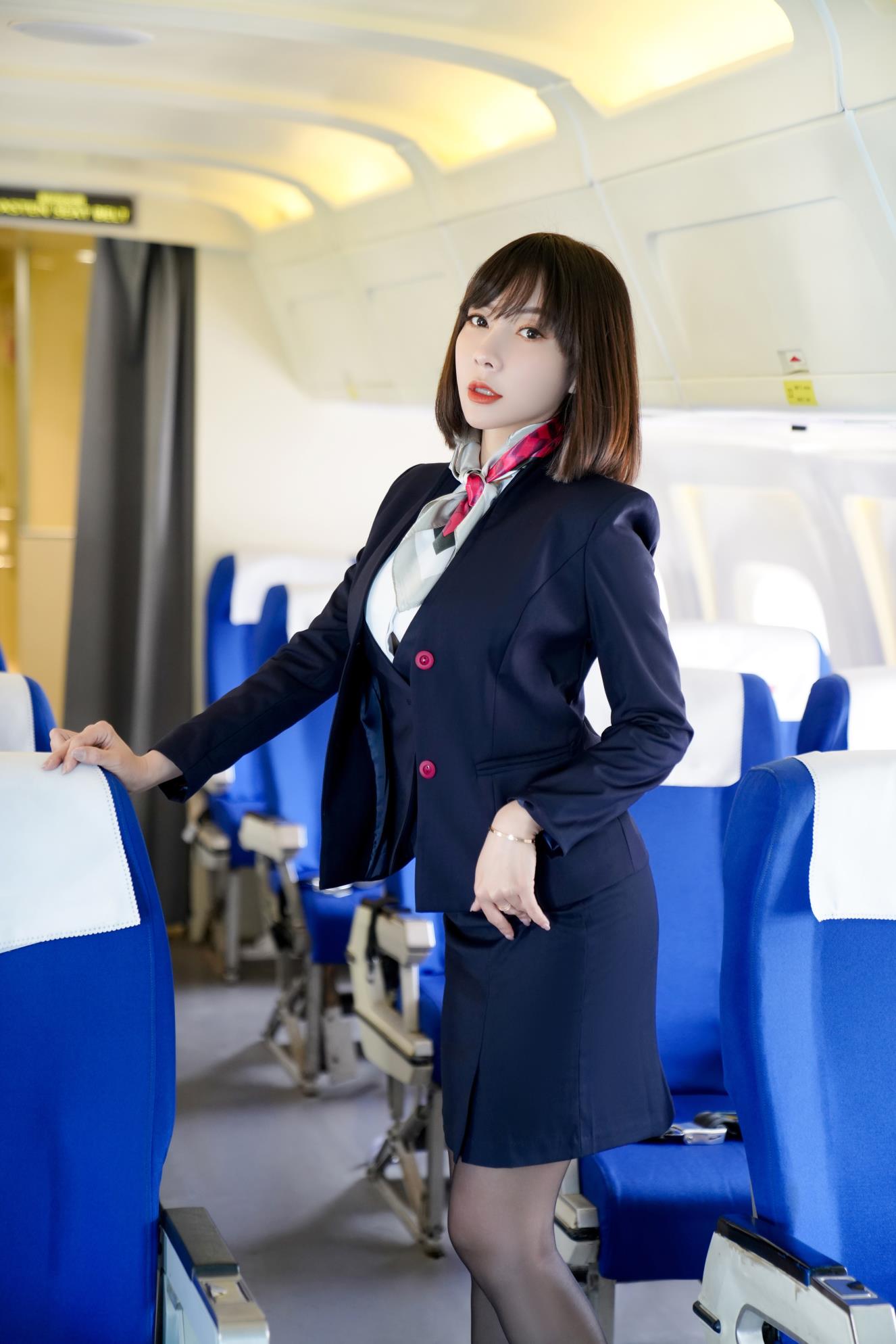 果儿Victoria - 姐妹花空乘 第30张图片