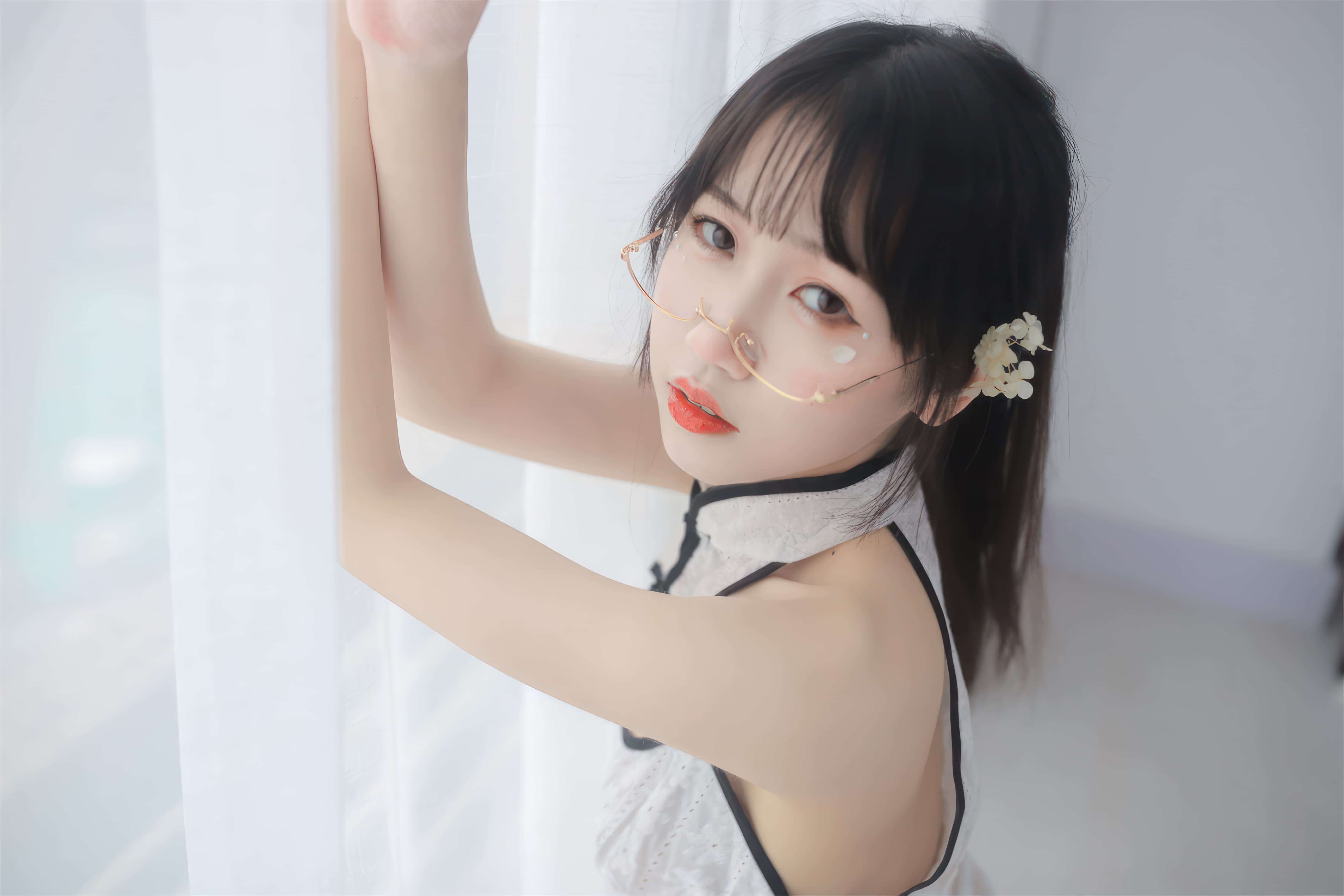 不呆猫 – 人妻白旗袍 第9张图片