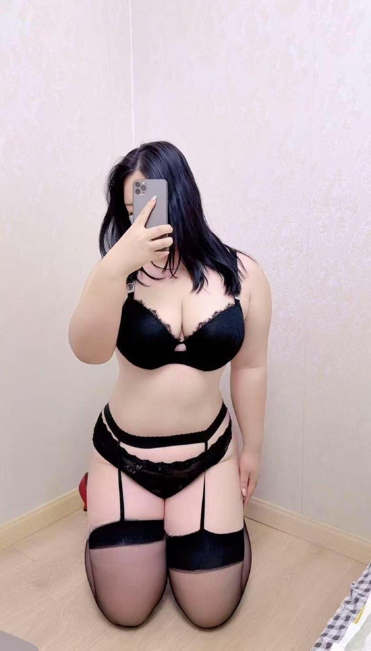 大唐杨贵妃 - 长筒黑丝袜 第6张图片