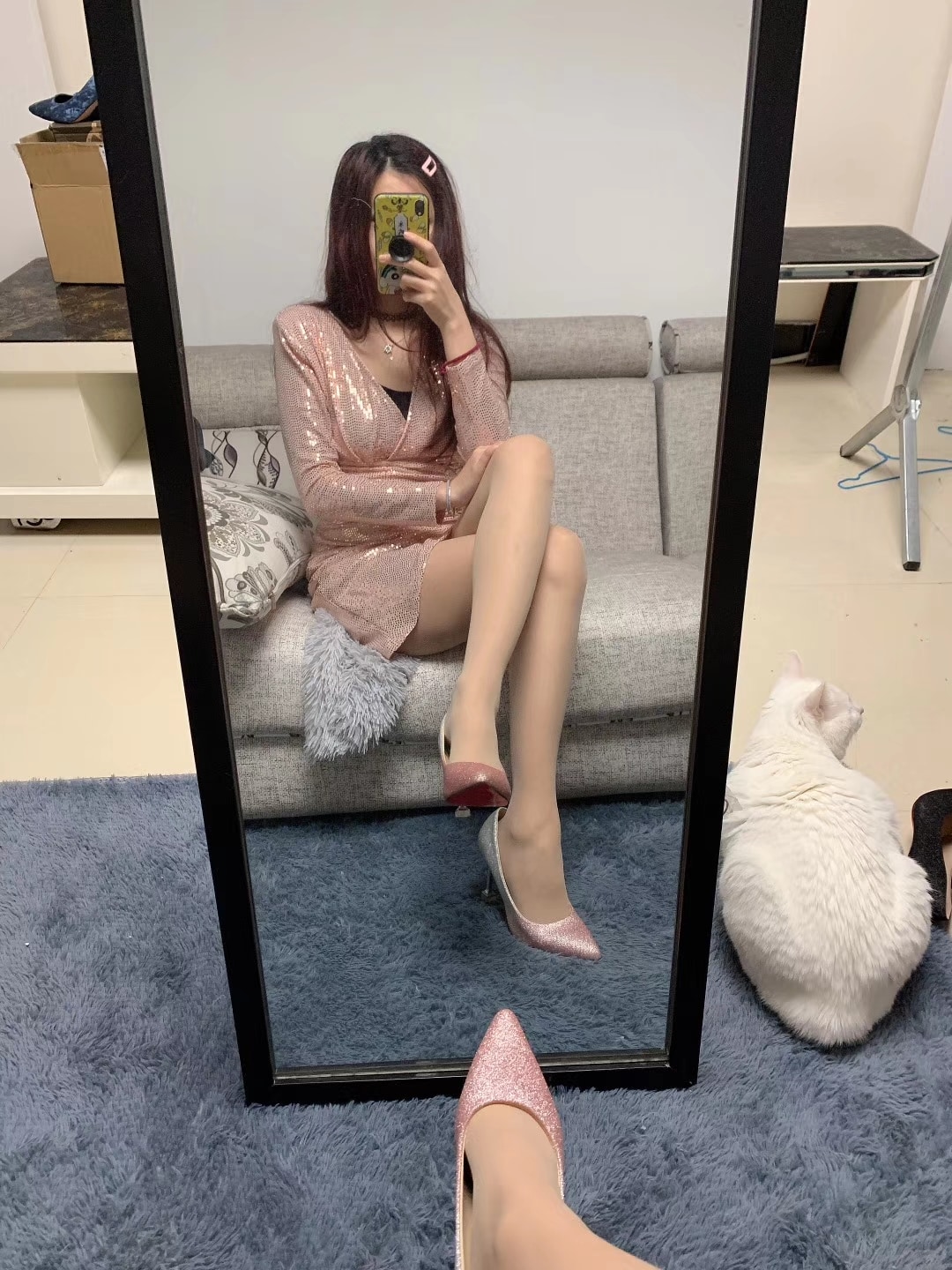 提袜少女 - 荧光粉色套装 第8张图片