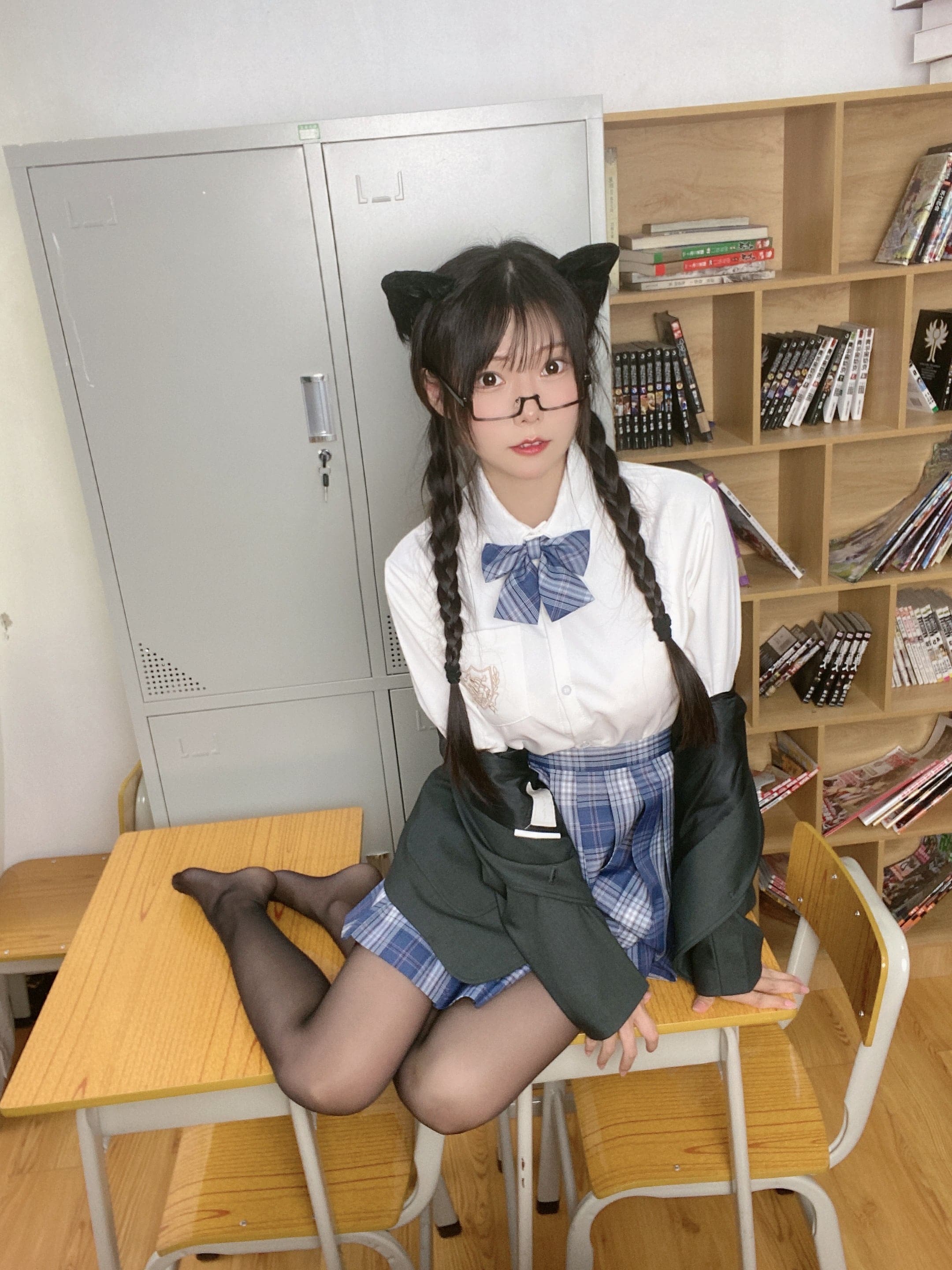 香草喵露露 - 小露乱撞_JK制服自拍 第34张图片