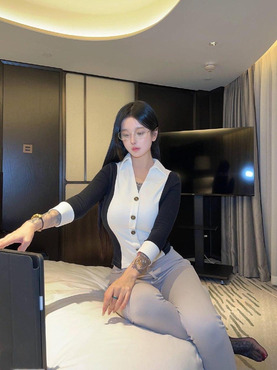 卡通百科老王 - 裤里丝 第7张图片
