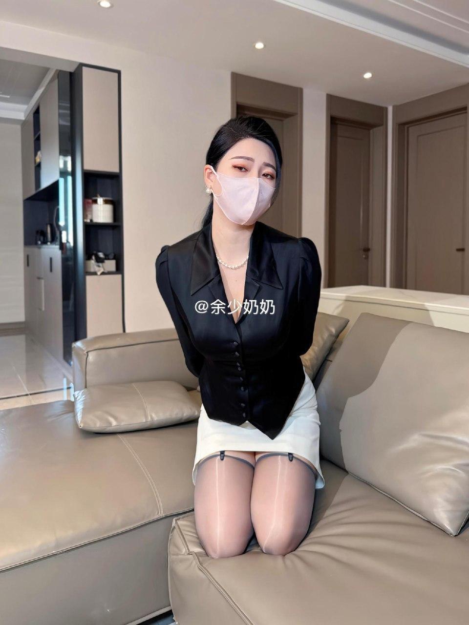 余少奶奶 - 人妻美足 第7张图片